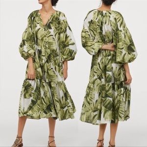 H&M balloon sleeve palm dress 🌴